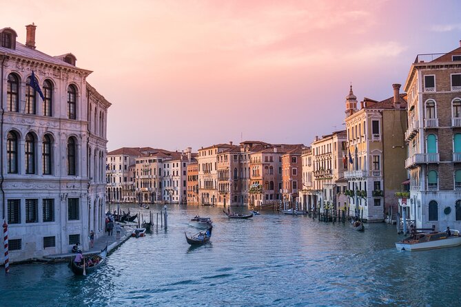 Private Secret Venice Tour; Rialto Market, San Polo & Food and Wine tasting - Inside the Rialto Fish and Vegetable Market