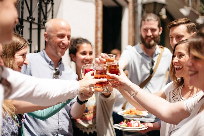 Private Seville Tapas & History Tour - What the private format really adds