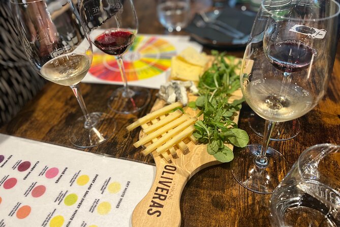 Professional - Bordeaux Wine and Cheese Tasting with a walking tour - The opening walk along Quai des Chartrons
