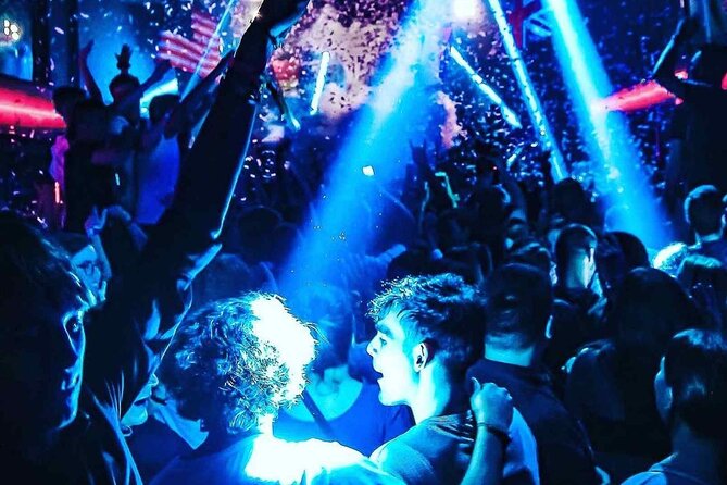 Pub Crawl Barcelona by EVOLVE The BEST night experience - Timing, meeting point, and practical planning