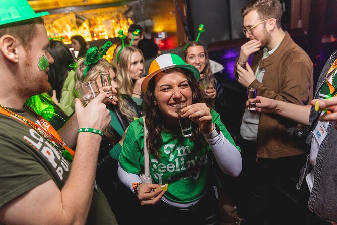Pub Crawl of Central London - How the arrival times change the experience