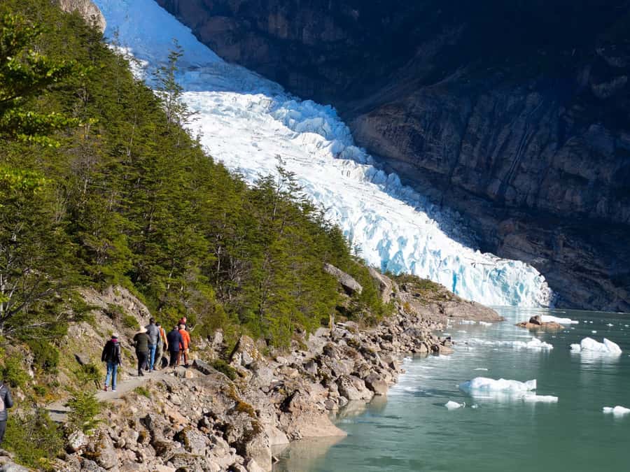 Puero Natales: Glacier Tour with Lunch & Whiskey Aperitif - Key points to know before you book