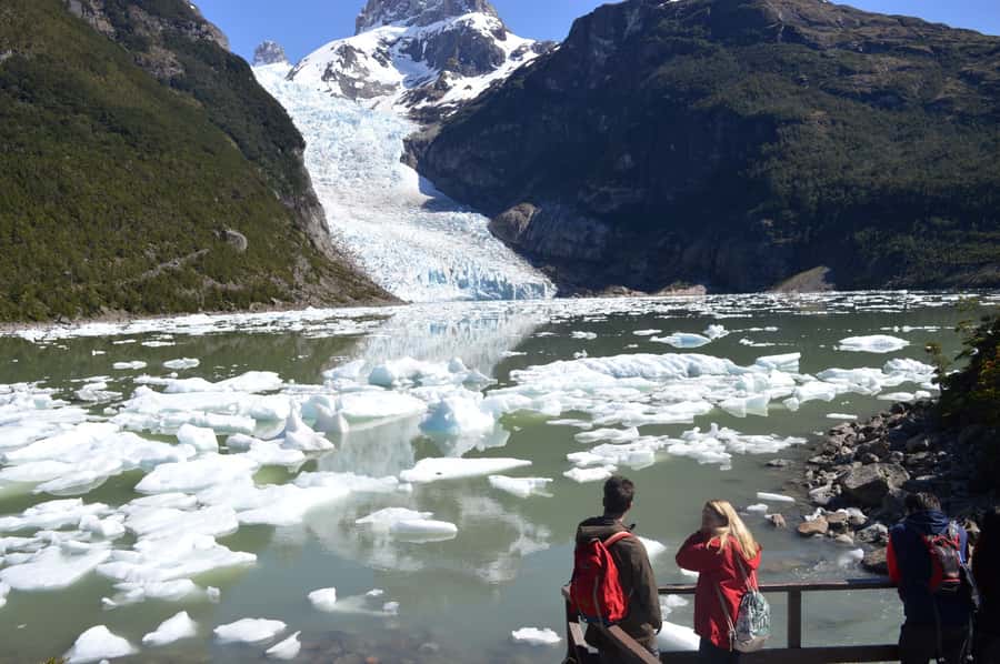 Puero Natales: Glacier Tour with Lunch & Whiskey Aperitif - Cruising Última Esperanza Fjord toward the glaciers