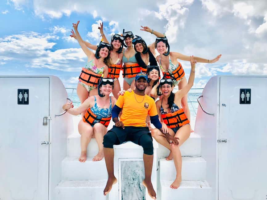 Punta Cana: Booze Cruise with Snorkel and Natural Pool Stop - Key points before you book