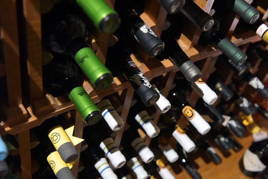 Rhodes: Private Wine Tasting Experience for Beginners - Learning The Four Steps Of Wine Tasting