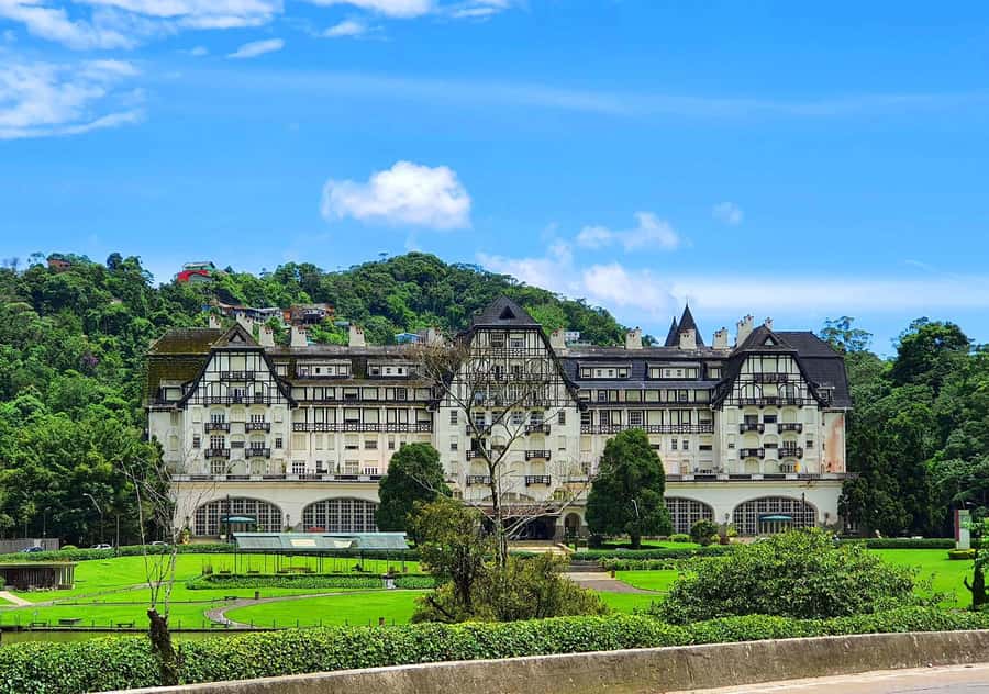 Rio: Petrópolis Trip with Palace, Imperial Museum & Brewery - Brewery plans and the possible Wax Museum swap