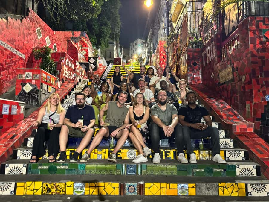 Rio: Pub Crawl in Lapa with Cachaça Tasting and Live Samba - The Arcos da Lapa and a free caipirinha