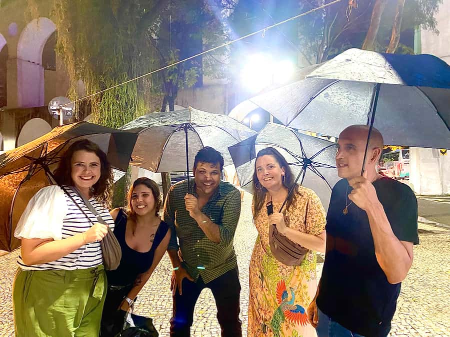 Rio: Pub Crawl in Lapa with Cachaça Tasting and Live Samba - The guides are a major part of the value