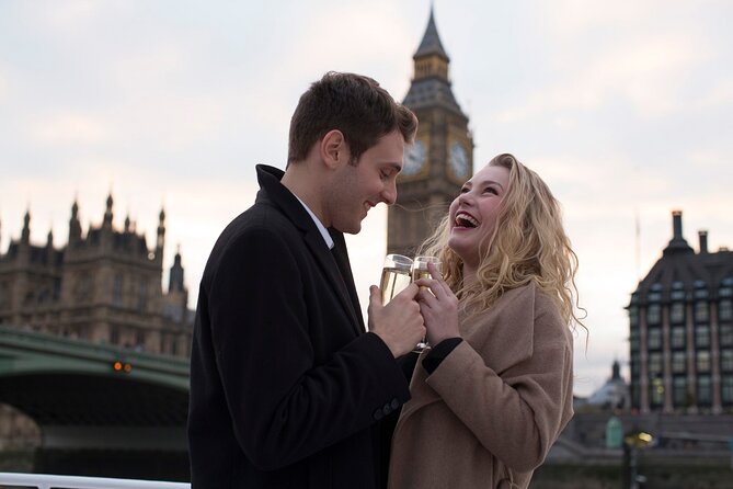 River Thames Evening Cruise with Sparkling wine and Canapés - Who should book this cruise?