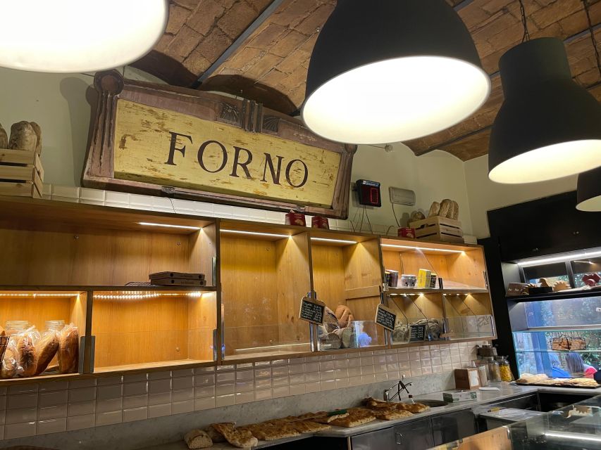 Rome: Food and Wine Tour, Trastevere and Jewish Ghetto - Meeting the guide at Piazza Trilussa