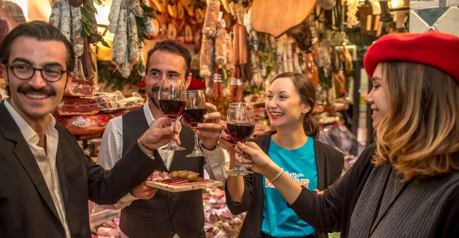 Rome: Food Tour and Wine Tasting in a Traditional Trattoria - Meeting at Campo de’ Fiori with ham and cheese