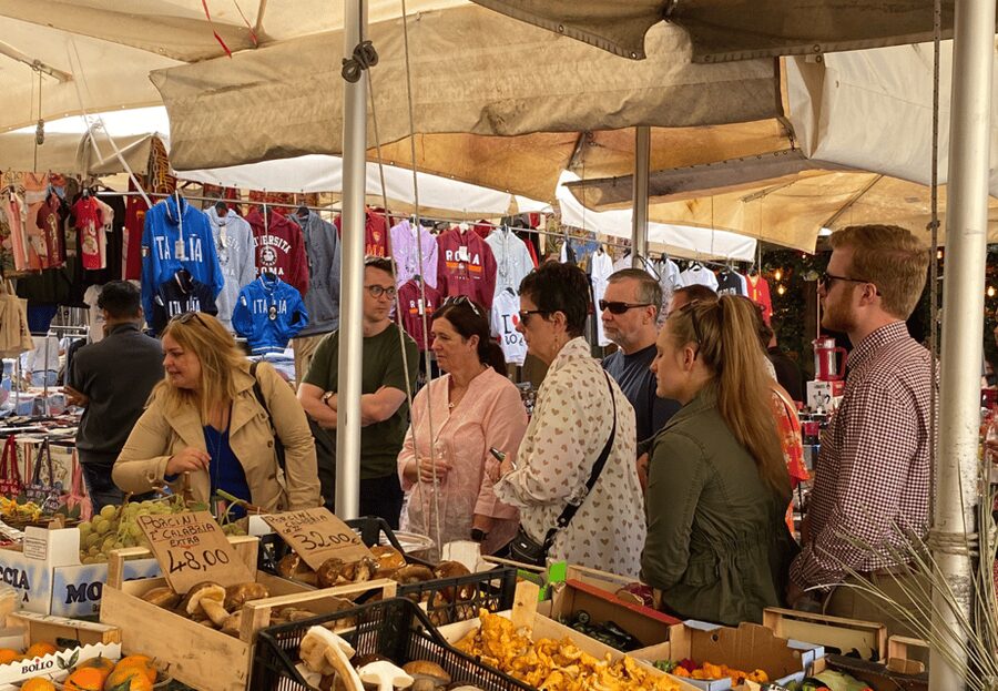 Rome: Food & Wine Tour of Campo de Fiori, Ghetto, Trastevere - Who should book, and who should skip it