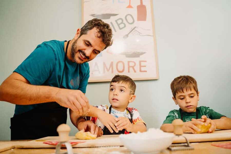 Rome: Fresh Pasta-Making Class with Wine and Gelato - Homemade gelato for the final course