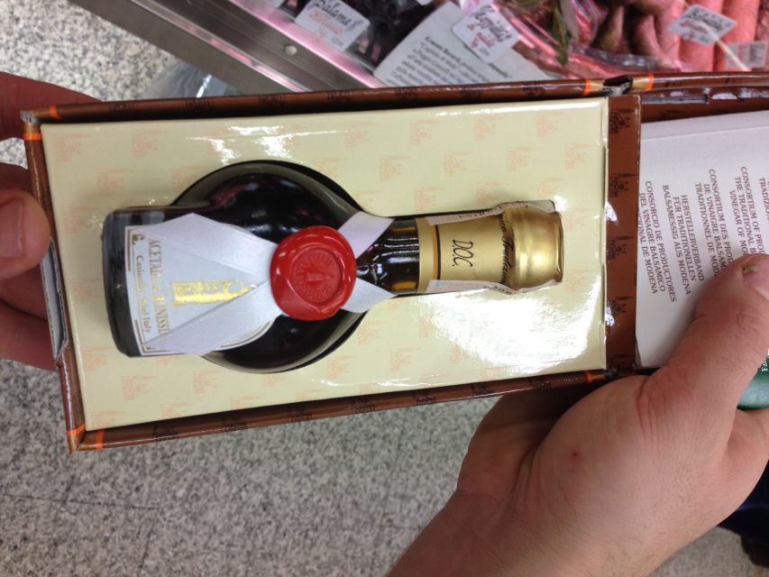 Rome: Italian Food and Wine Guided Tasting Experience - Italian flavors arrive in small, useful lessons
