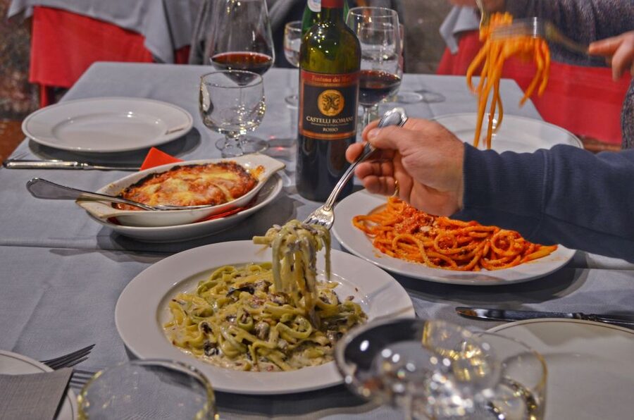 Rome: Jewish Ghetto & Campo de Fiori by Night Food Wine Tour - Starting at Piazza Mattei and the Turtle Fountain