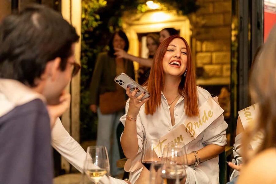 Rome: Nightlife Tour & Guided Bar Crawl with Games & Karaoke - Reaching Piazza Venezia at the end