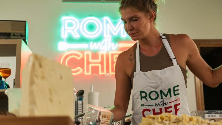 Rome: Pasta Cooking Class with Spritz Cocktails - Who should book this Rome cooking class?
