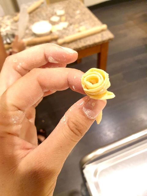 Rome: Pasta Making Class with Wine, Limoncello, and Dessert - Important food and access limits