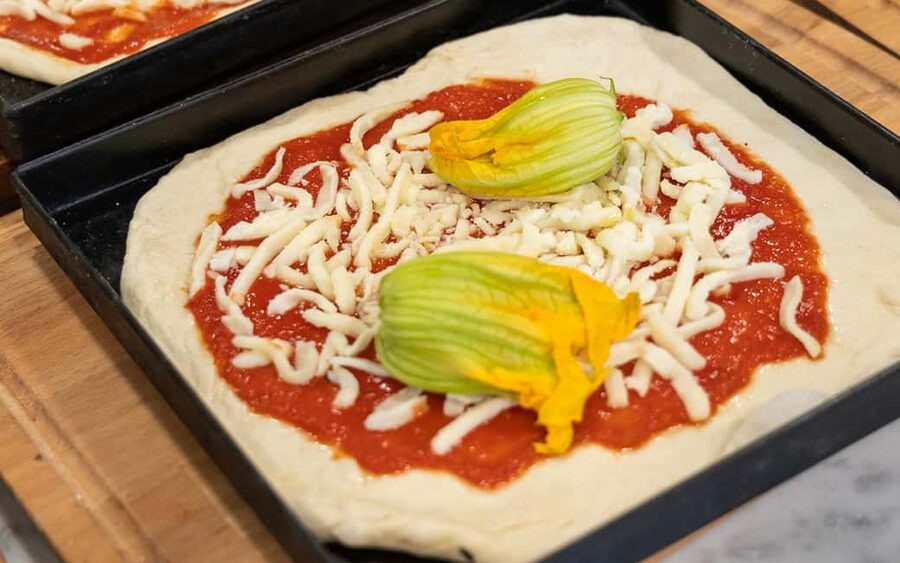 Rome: Pizza & Gelato Making Class with Wine & Limoncello - Timing, flexibility, and small cautions