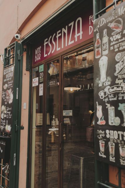 Rome: Trastevere Wine Tasting with Food Pairing and Gelato - Key points at a glance