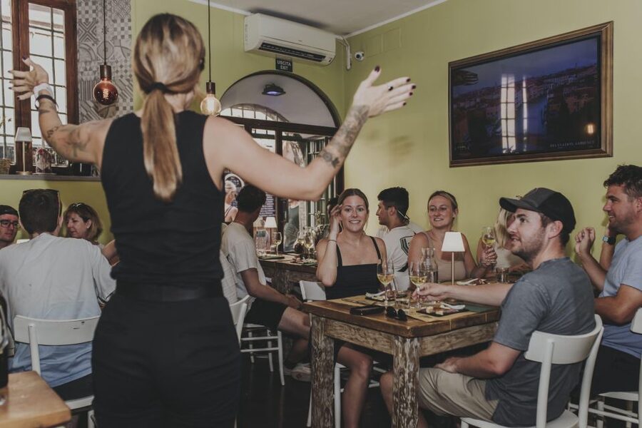 Rome: Trastevere Wine Tasting with Food Pairing and Gelato - The timing and practical details