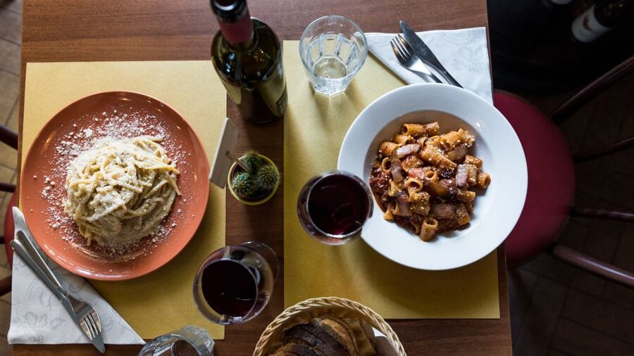 Rome: Twilight Trastevere Food Tour with Wine Tasting - What the four-hour tasting route is really like