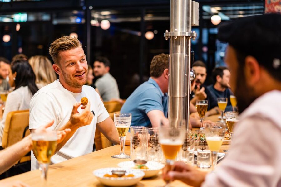 Rotterdam: Stadshaven Brewery Tour with Beer Tastings - Modern brewing ideas inside an old warehouse