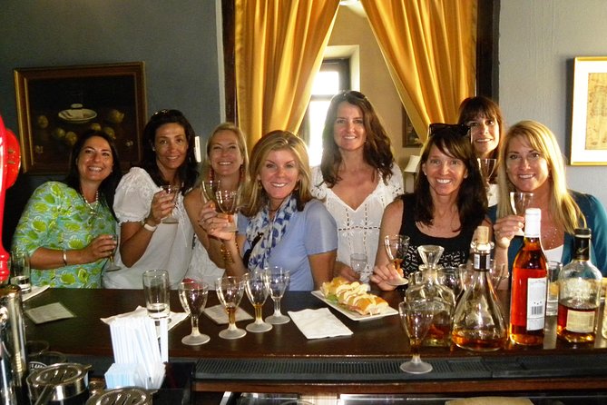 Rum Craft Cocktail Tour in San Juan - Who should book this experience?