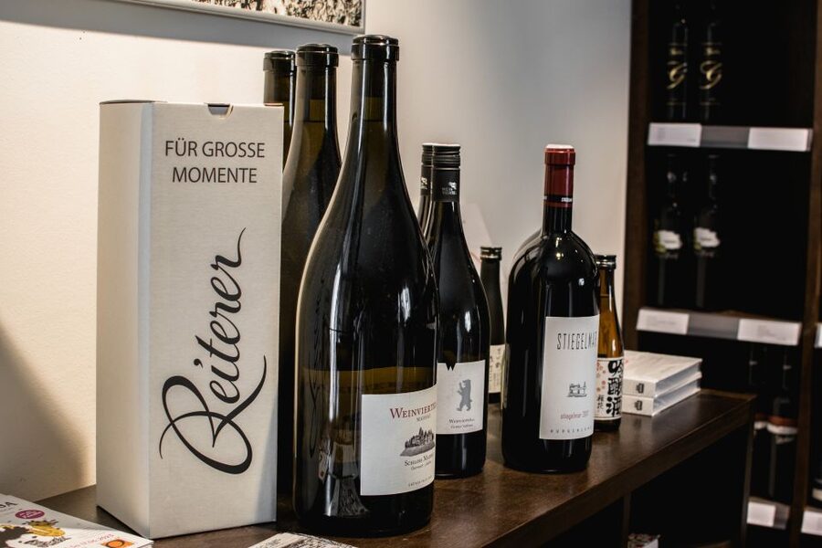 Salzburg: Guided Wine Tasting in a Hidden Wine Bar - The pace: 45 minutes or 90 minutes