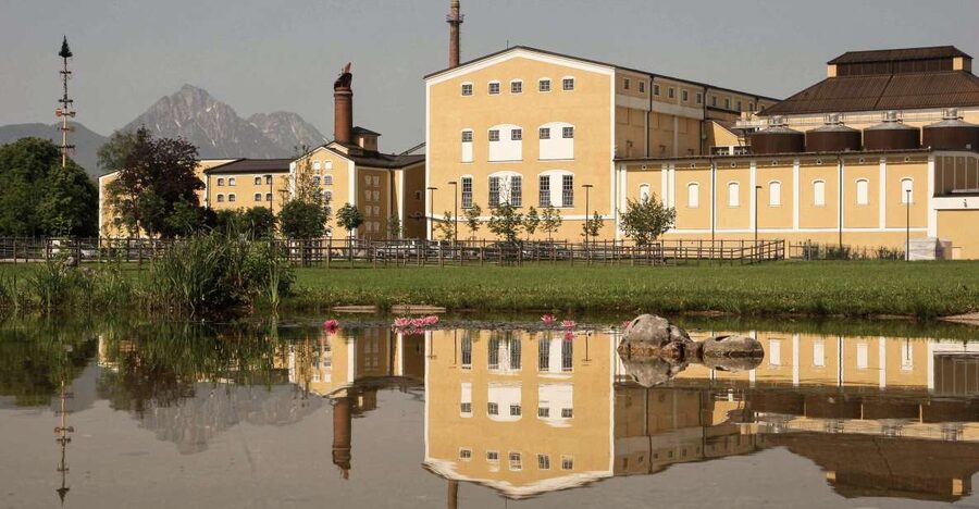 Salzburg: Stiegl Brewery Tour with Beer Tasting - Why Stiegl-Brauwelt is worth an afternoon