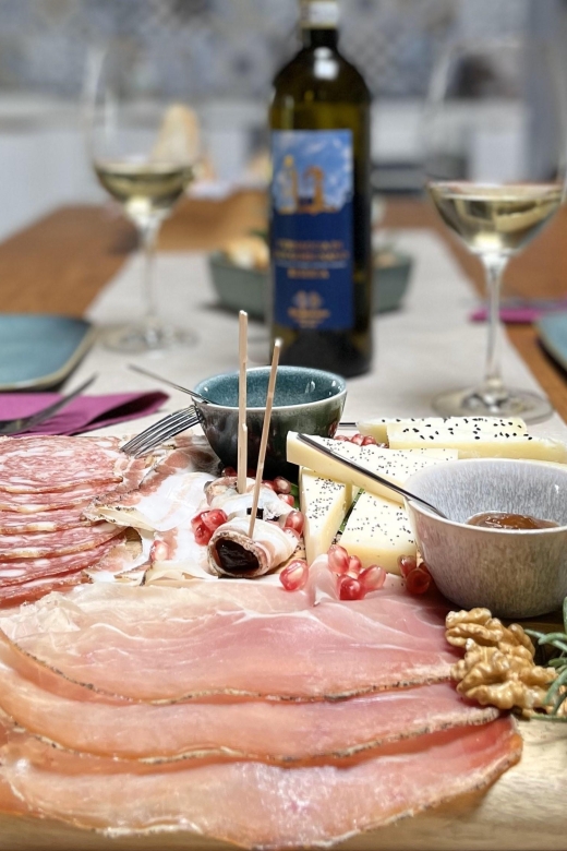 San Gimignano: Vineyard and Cellar Tour with Wine Tasting - Why this short San Gimignano wine tour works
