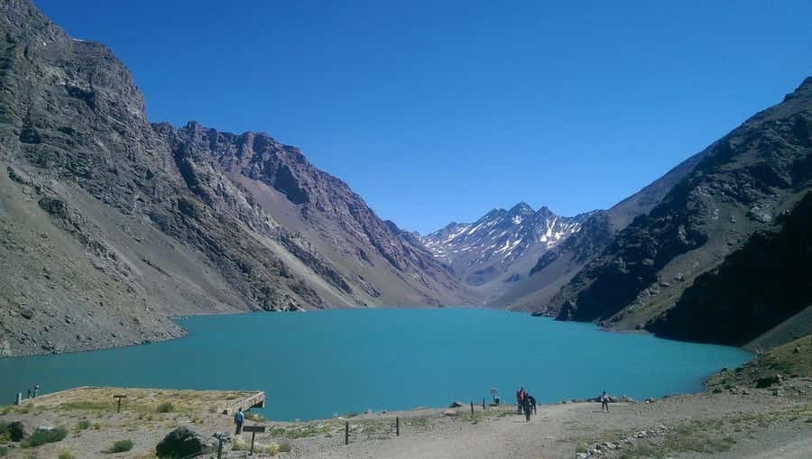Santiago: Inca Lagoon and Vineyard Visit with Wine Tasting - Who should book this day trip?