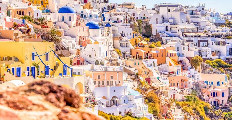 Santorini: Top Sights Day Trip, Wine Tasting, & Oia Sunset - What this Santorini day trip is really designed to do