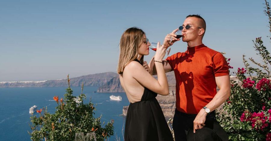 Santorini: Wine Tasting Tour to 3 Wineries with Transfer - Key points to know before booking