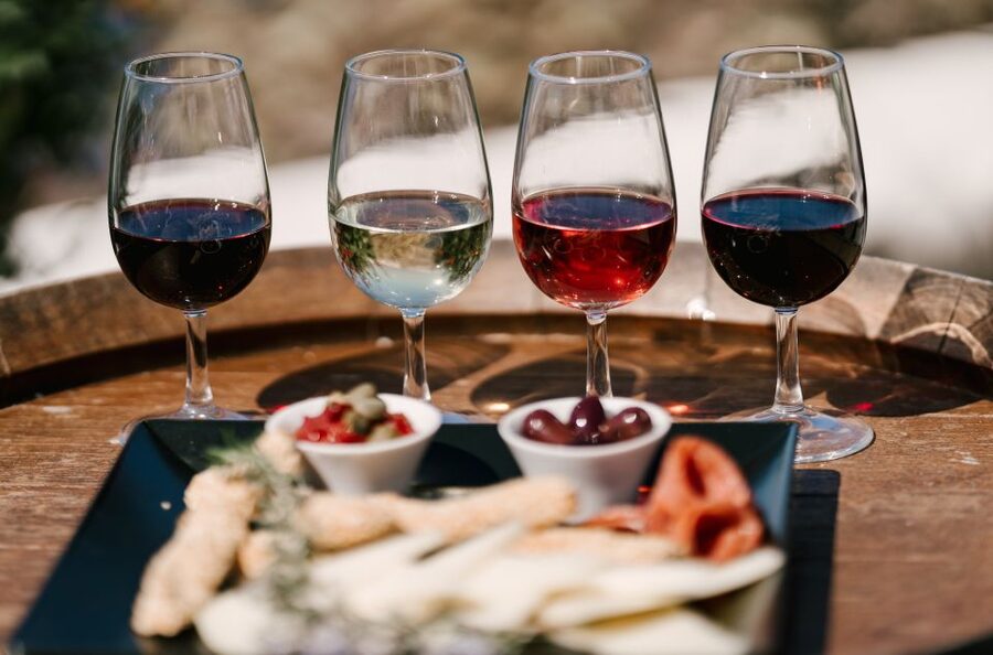Santorini: Wine Tasting Tour to 3 Wineries with Transfer - The guides make the difference