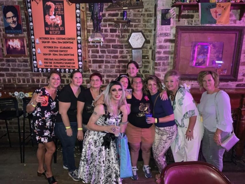 Savannah: Drag Queen Guided Pub Crawl with Sing-a-Longs - Sing-a-longs, runway walks, and the right attitude