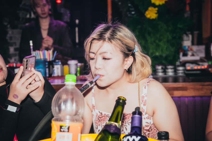 Seoul: Premium Pub Crawl with Open Bottles - Key points at a glance