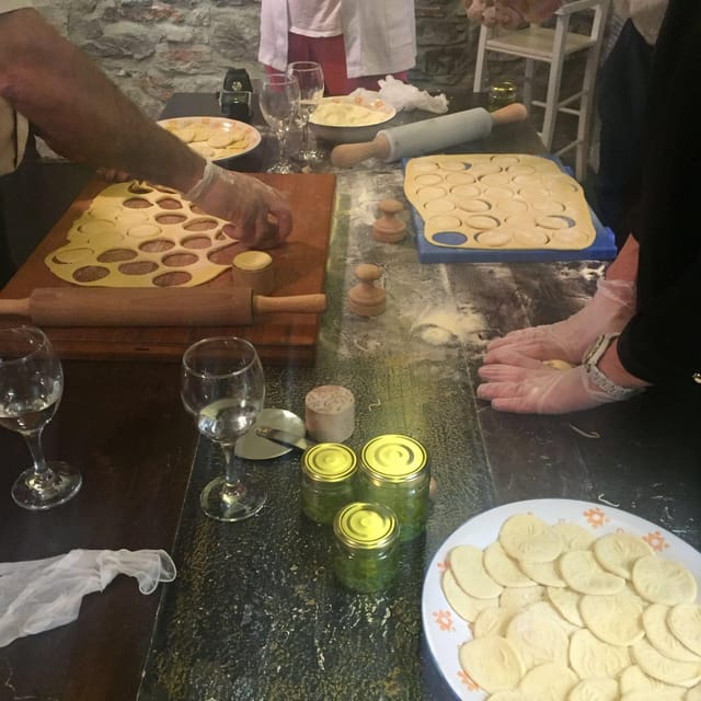 Sestri Levante: Pesto & Cooking Classes, Wine Tasting - Should you book the Sestri Levante cooking class?