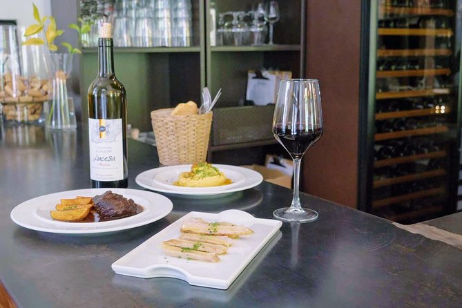Sevilla Food Tour: Tapas, Wine, History & Traditions - Alfalfa and the small-bar side of Seville