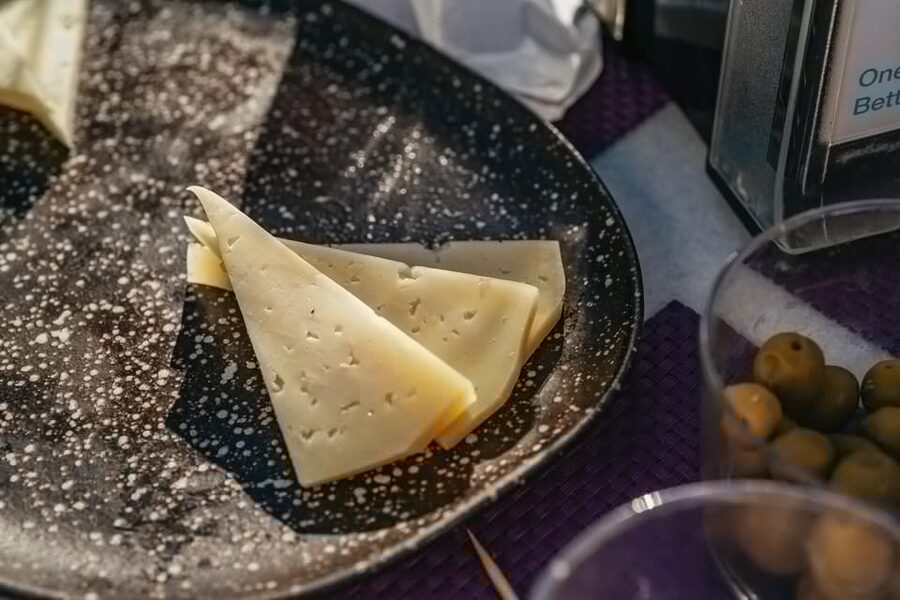 Seville: Sangria Tasting Experience - Four glasses that show sangria’s range