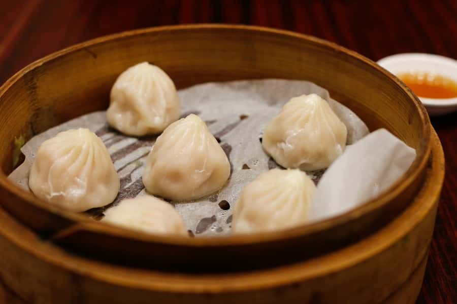 Shanghai: 3-Hour Local Food Tasting Tour - Scallion noodles, roast duck, and red-braised pork