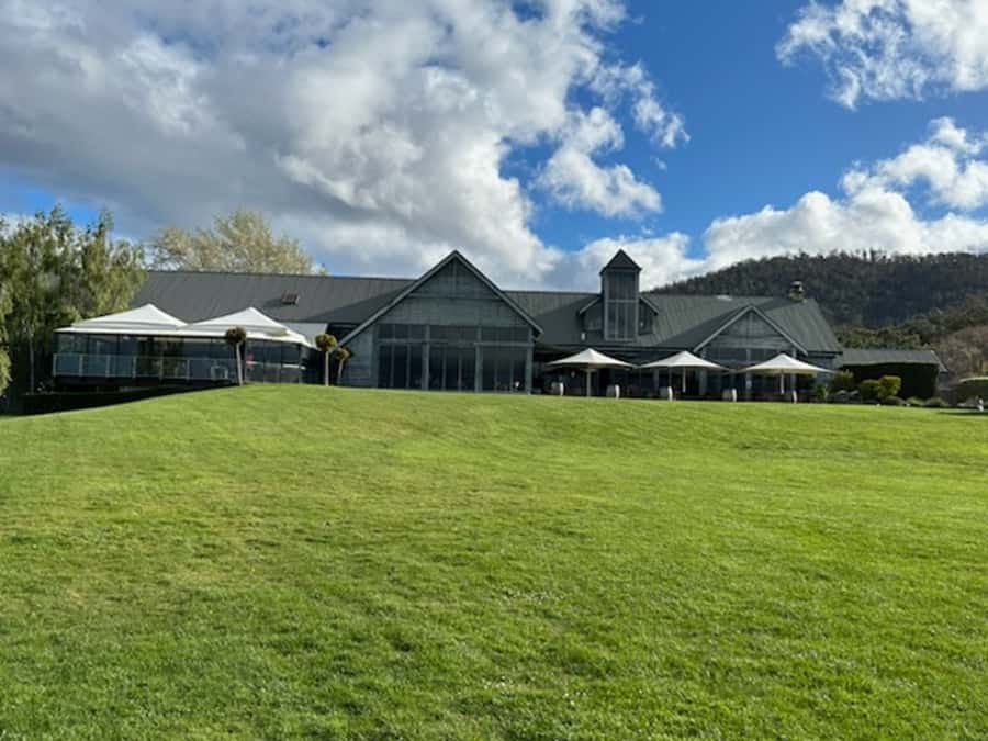 Signature Wine Tour - Hobart & SE Tasmania - Four vineyards across two Tasmanian wine regions