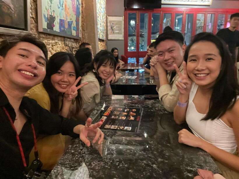 Singapore Pub Crawl - Party like a Local - Dress rules and practical preparation