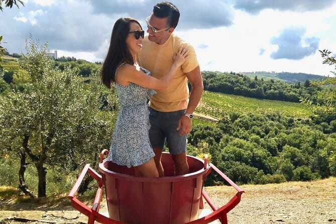 Small-Group Wine Tasting Experience in the Tuscan Countryside - Why the small group matters