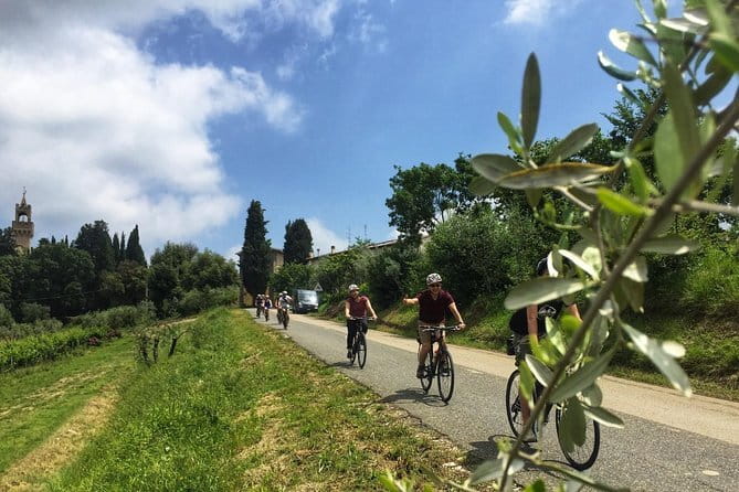 Small-Group Wine Tasting Experience in the Tuscan Countryside - Who will enjoy this half-day outing?