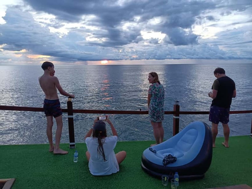Snorkeling Tour with meals and BBQs - Cocktail - Sunset⭐⭐⭐⭐⭐ - Is $54 good value?