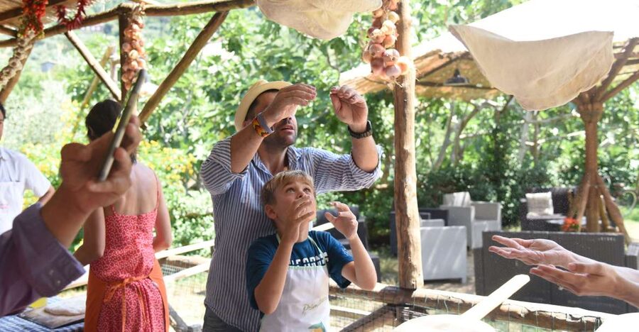 Sorrento: Pizza Lesson, Wine, and Limoncello at a Local Farm - The 20-minute ride from Sorrento