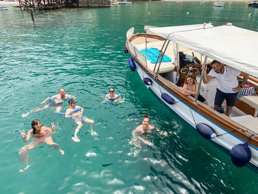Sorrento: Sightseeing Cruise with Limoncello Tasting - Puolo Bay and the Sorrento coast by boat