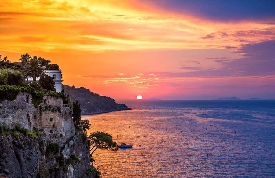 Sorrento: Sunset City Walking Tour with Limoncello Tasting - The Valley of the Mills and Sorrento’s unusual setting