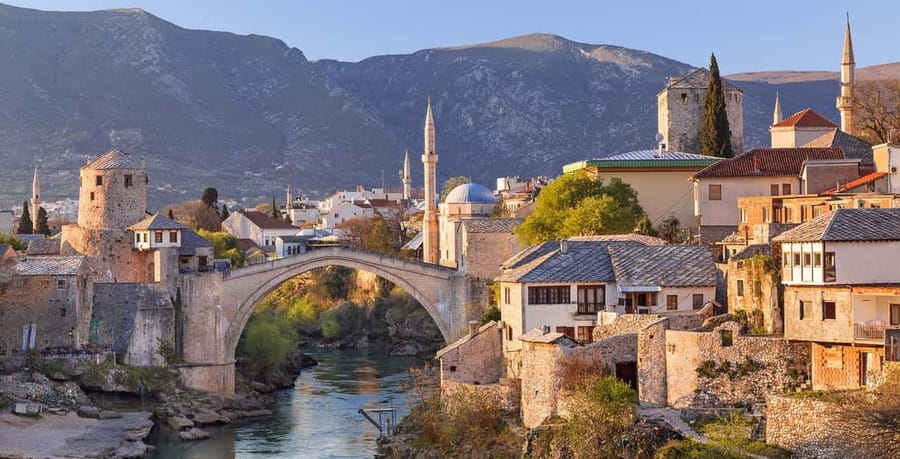 Split/Trogir: Mostar and Medjugorje Tour with Wine Tasting - What the $88 price includes